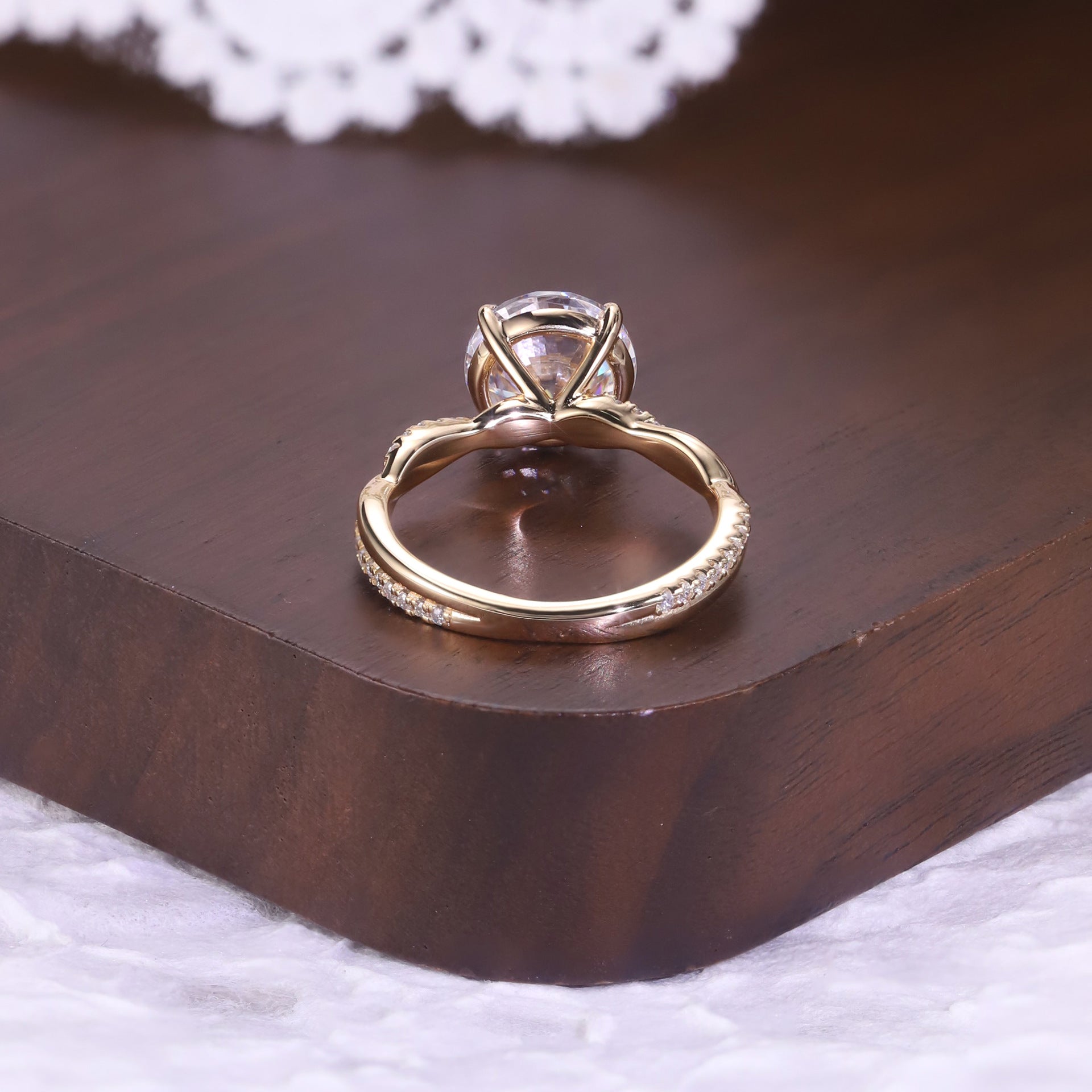 Round Twisted Moissanite Ring - 18K Gold Plated