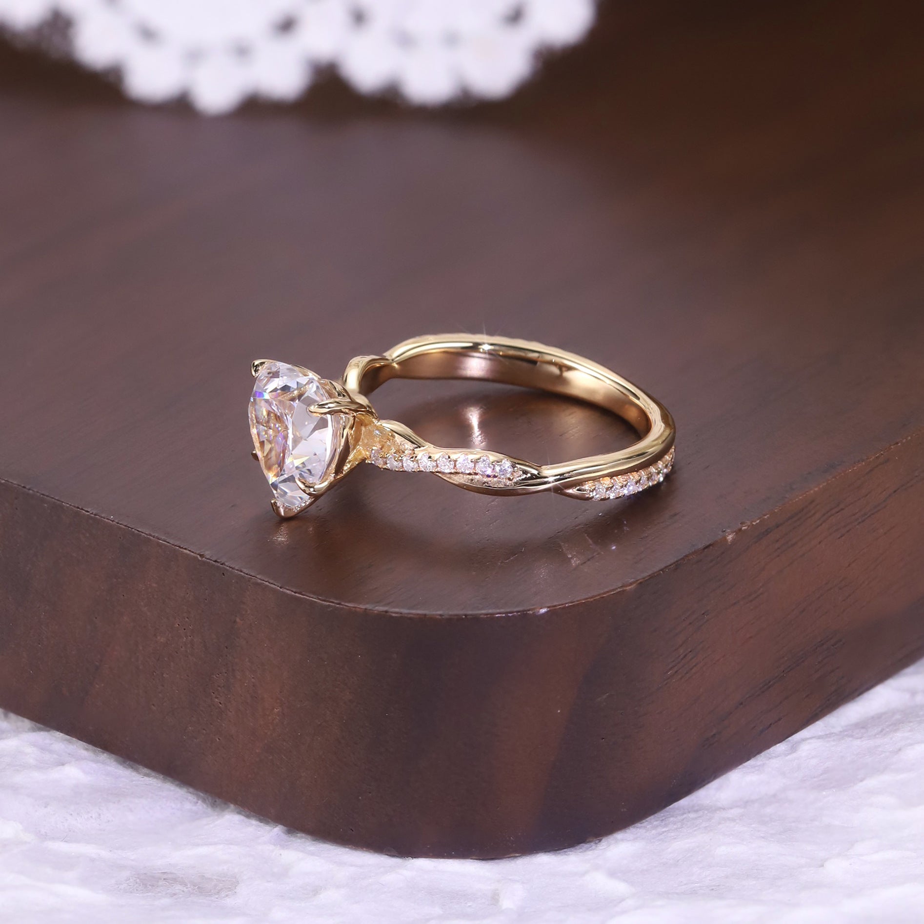 Heart Twisted Moissanite Ring - 18K Gold Plated