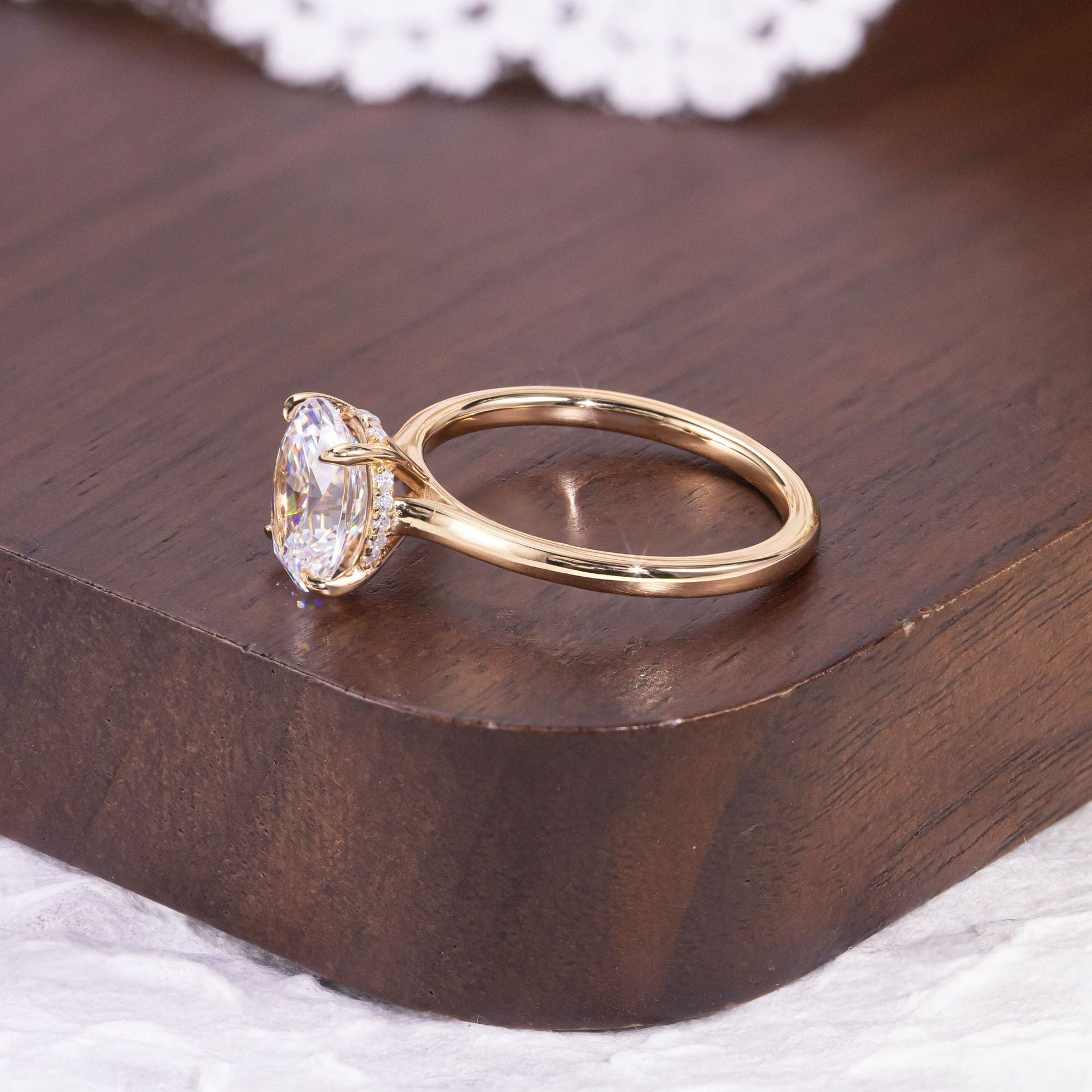 Oval Solitaire Moissanite Ring - 18K Gold Plated
