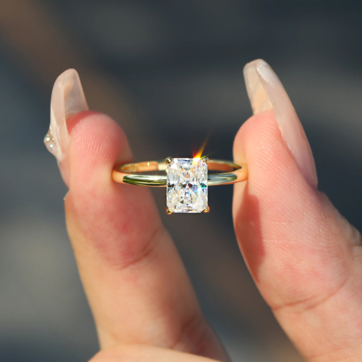 Radiant Cut Moissanite Solitaire Ring | 1CT 2CT 3CT