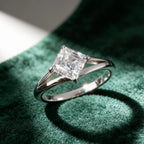 Princess Cut Moissanite Ring | 1CT | Split Shank | Gold & Silver | 925 Sterling Silver