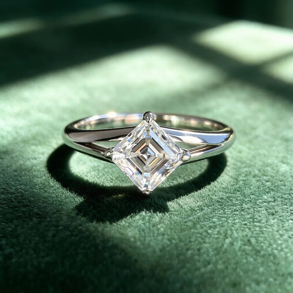 Princess Cut Moissanite Ring | 1CT | Split Shank | Gold & Silver | 925 Sterling Silver