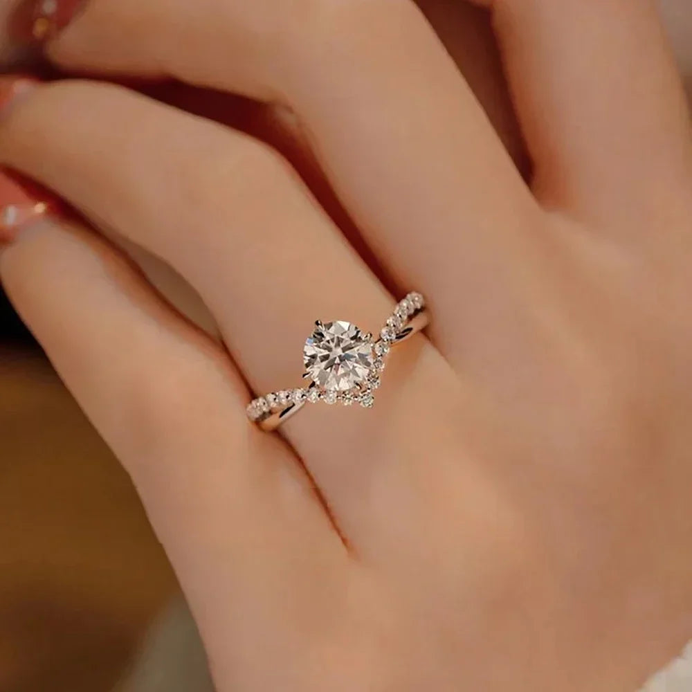 Round Cut Moissanite Bridal Ring | 1CT 6.5mm | Certified | 925 Silver Platinum Plated