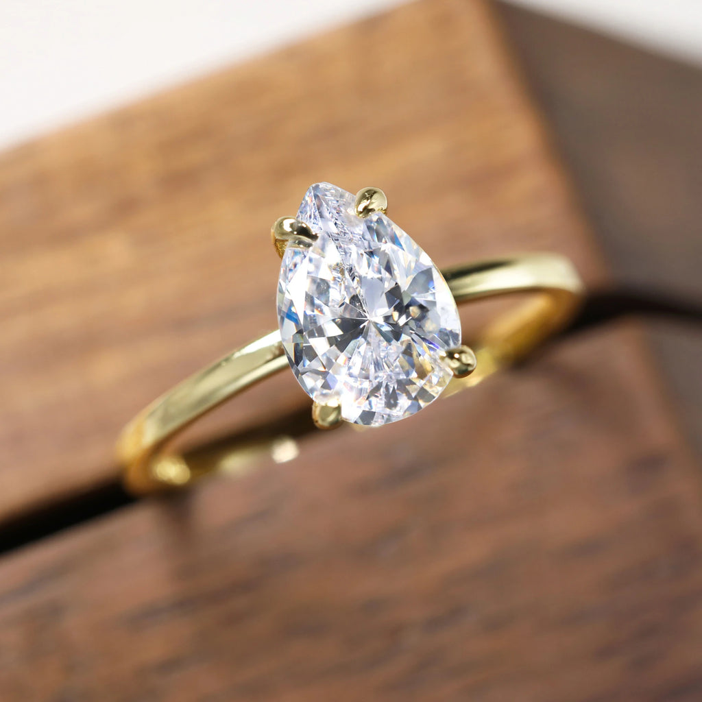 Pear Cut Moissanite Solitaire Ring | 1CT 2CT 3CT