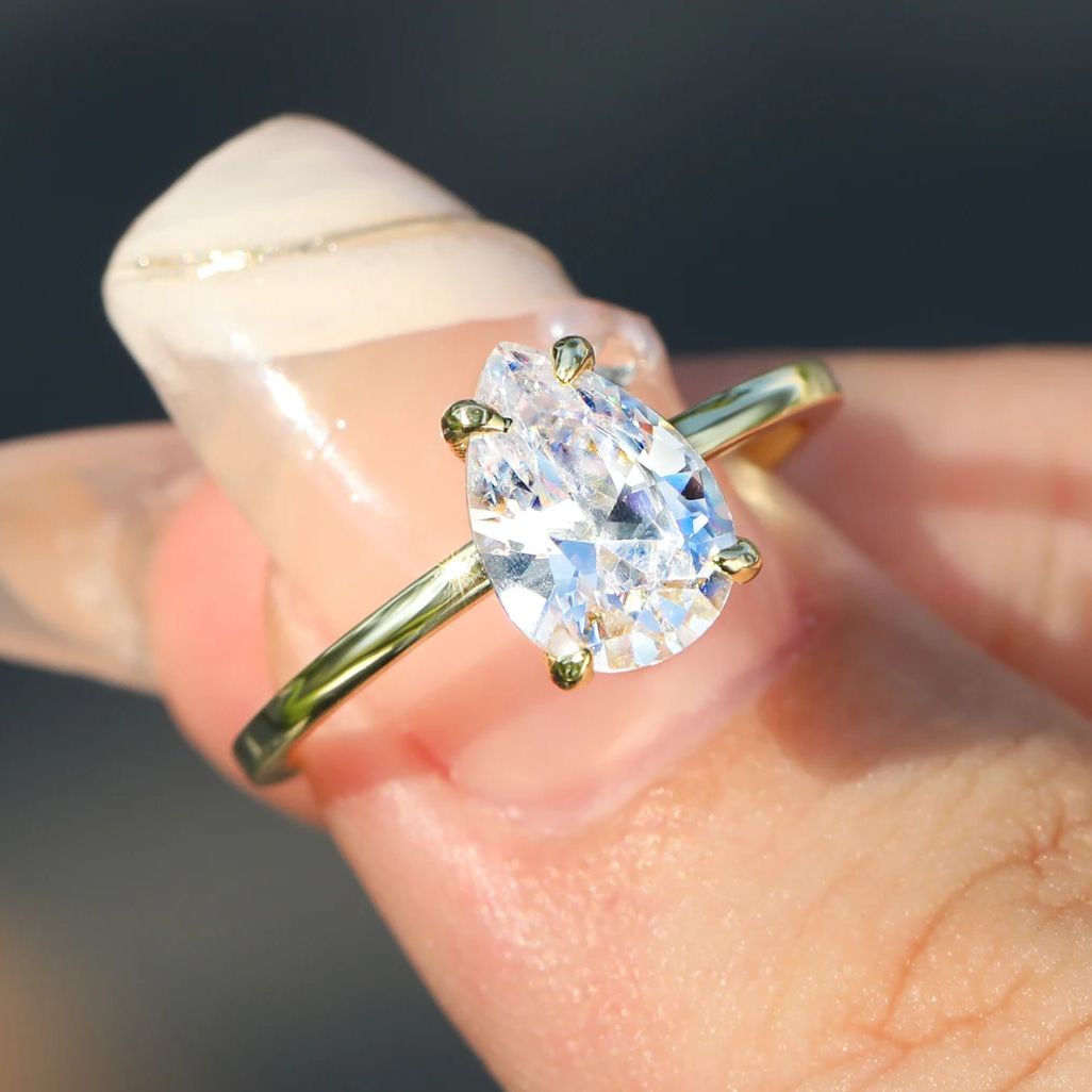 Pear Cut Moissanite Solitaire Ring | 1CT 2CT 3CT