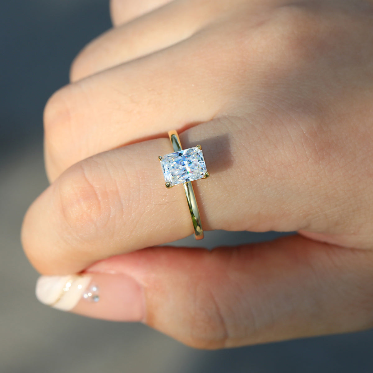 Radiant Cut Moissanite Solitaire Ring | 1CT 2CT 3CT