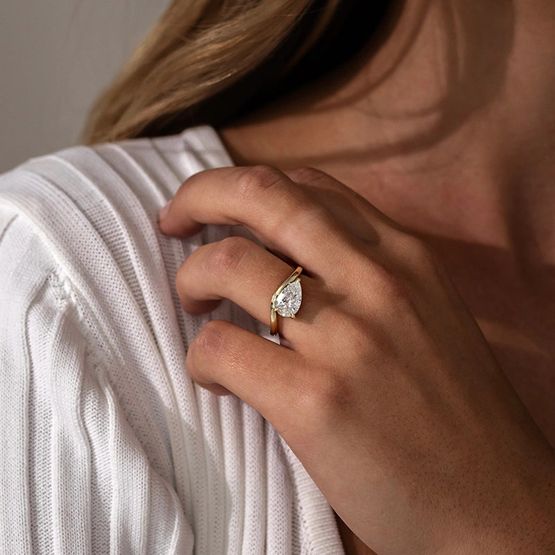Pear Cut Moissanite Solitaire Ring | 1.5CT 2CT 3CT